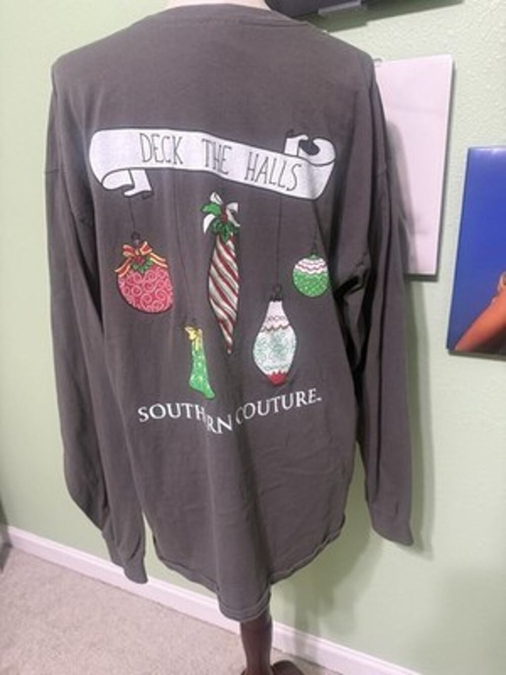 Southern Couture Deck The Halls Christmas T Shirt XL Charcoal Gray Holiday